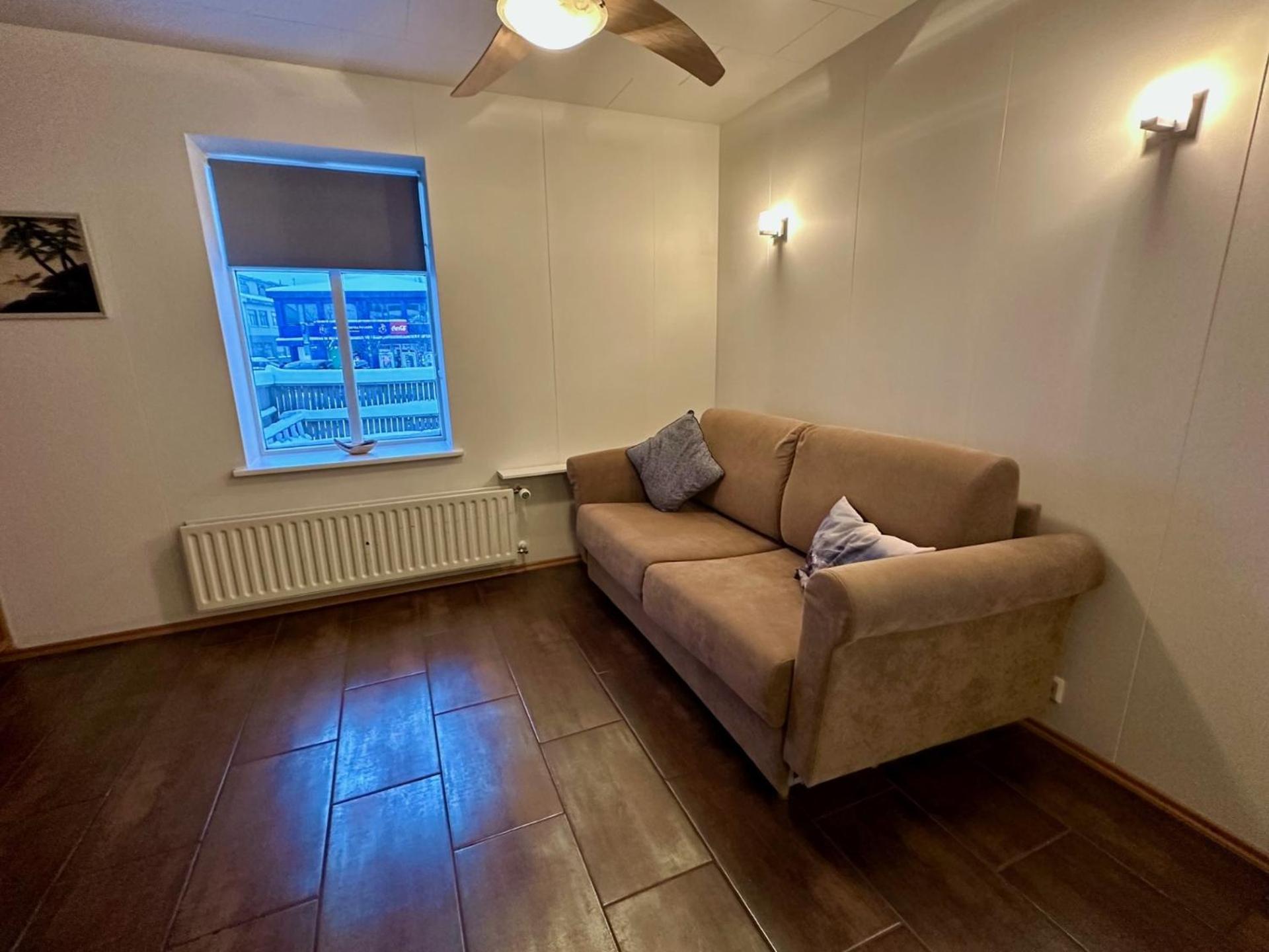 Akureyri Central Apartment Экстерьер фото